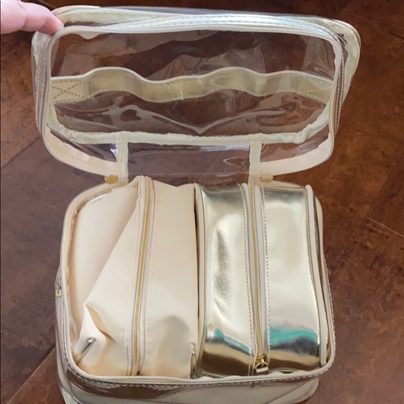 Cosmetic Train Case Set - Picture 3 of 9